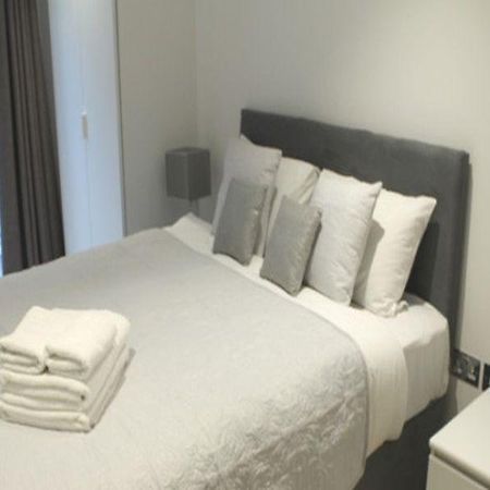 לונדון Shoreditch Square Serviced Apartments מראה חיצוני תמונה